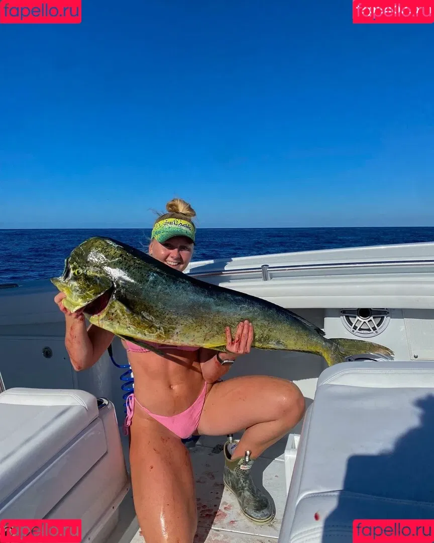 Hottest Fishing Onlyfans Photo Gallery 
