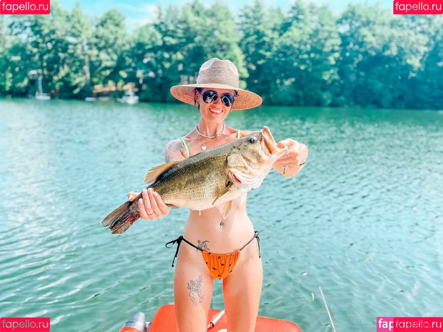 Hottest Fishing Onlyfans Photo Gallery 
