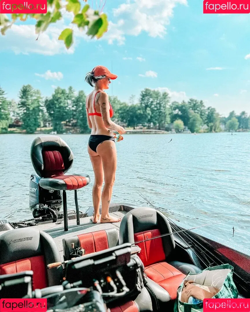 Hottest Fishing Onlyfans Photo Gallery 