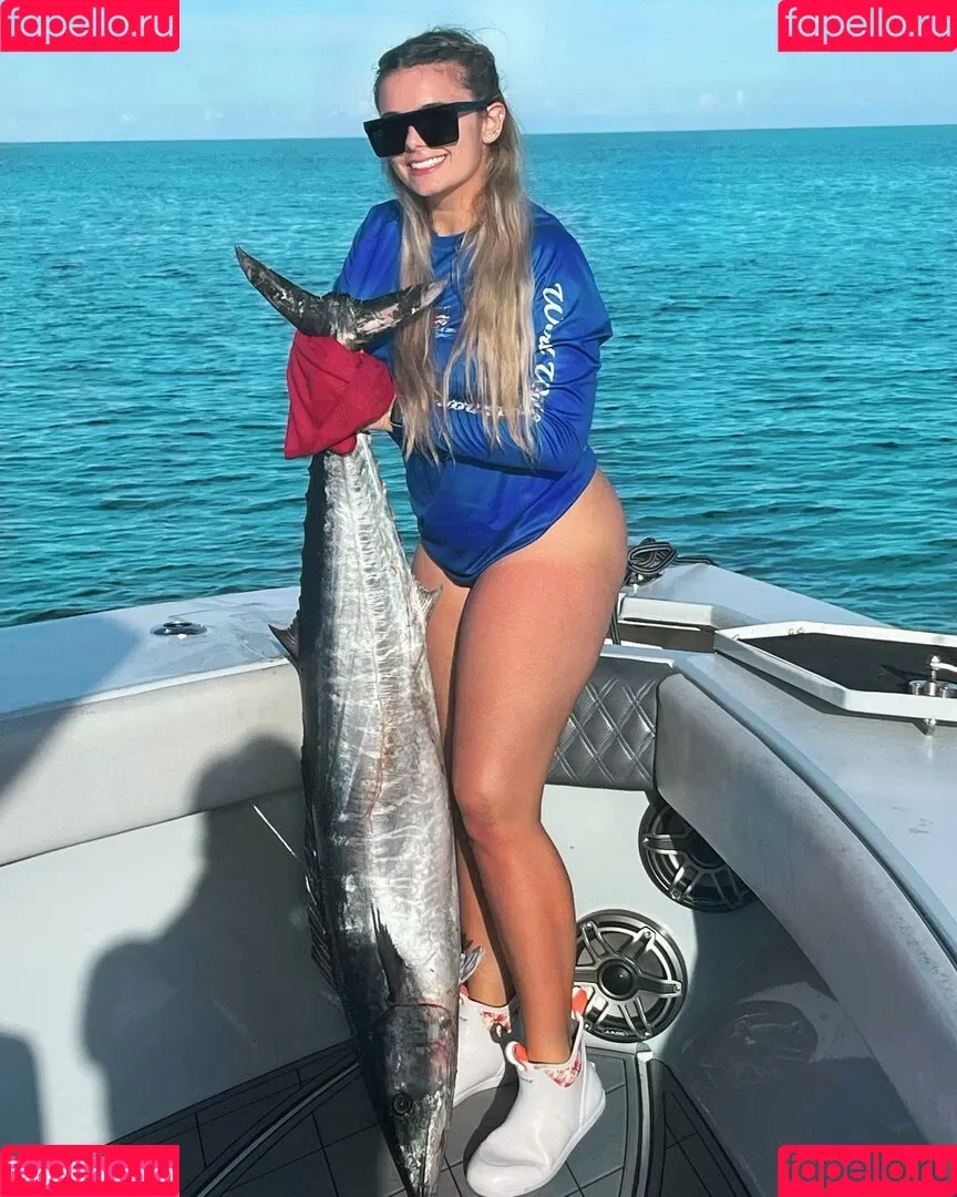 Hottest Fishing Onlyfans Photo Gallery 
