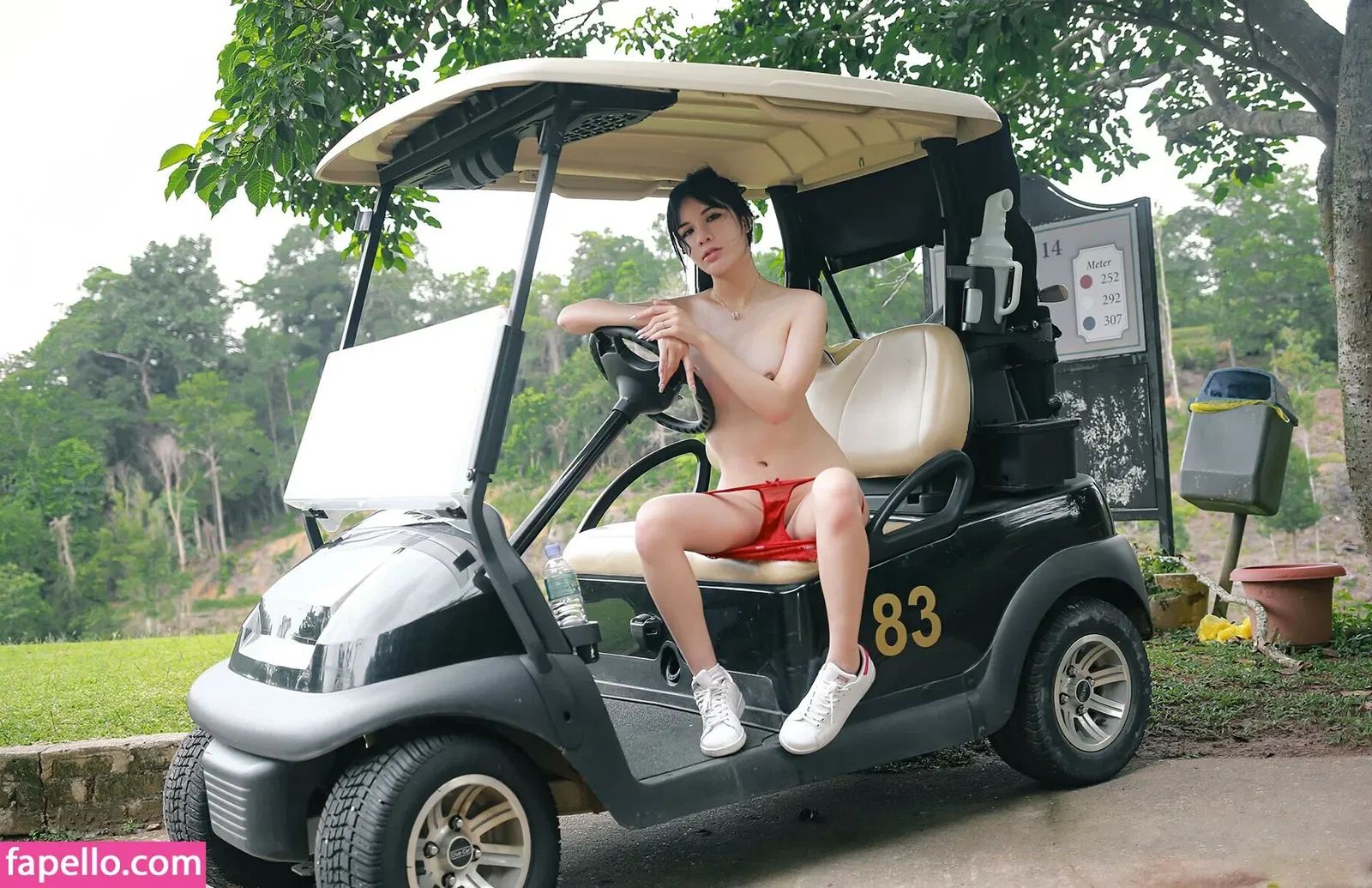 onlysaraluna Onlyfans Photo Gallery 