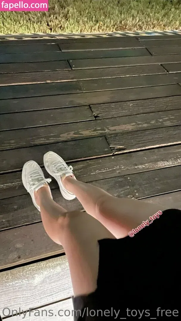 lonely_toys_free Onlyfans Photo Gallery 