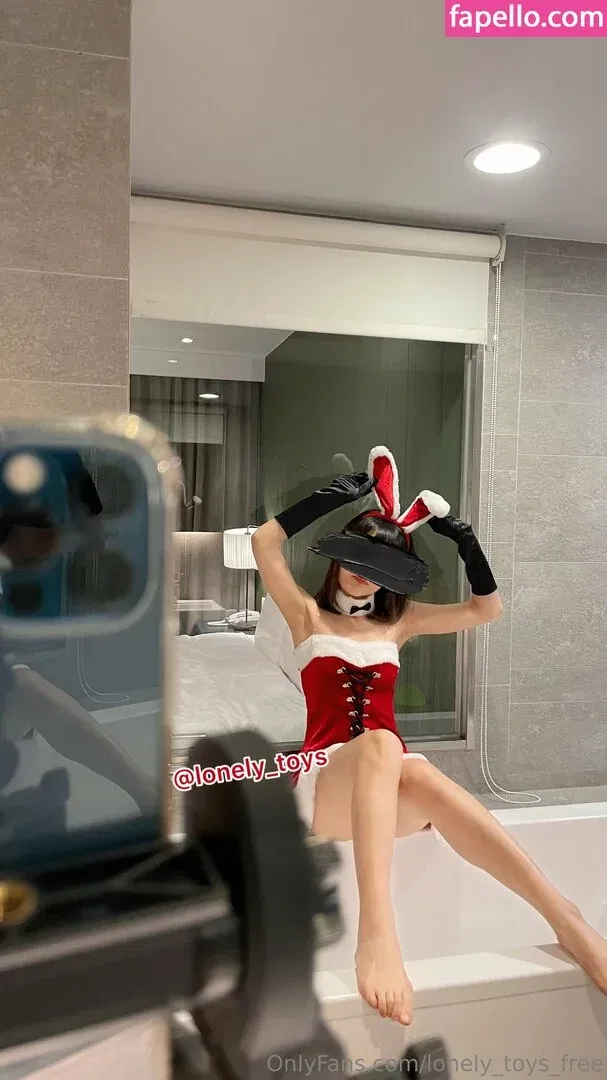 lonely_toys_free Onlyfans Photo Gallery 