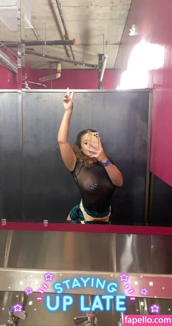 Alexis Pierce Onlyfans Photo Gallery 