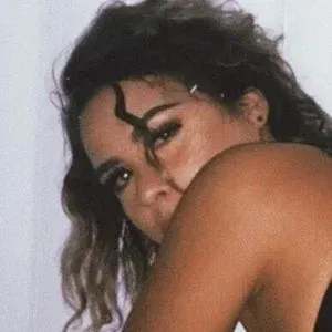 Alexis Pierce Onlyfans Photo Gallery 