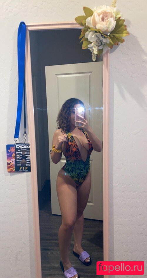 Alexis Pierce Nude Onlyfans Photo 41