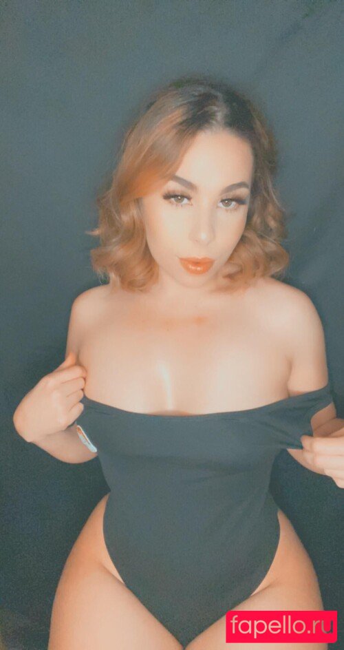 Alexis Pierce Nude Onlyfans Photo 25