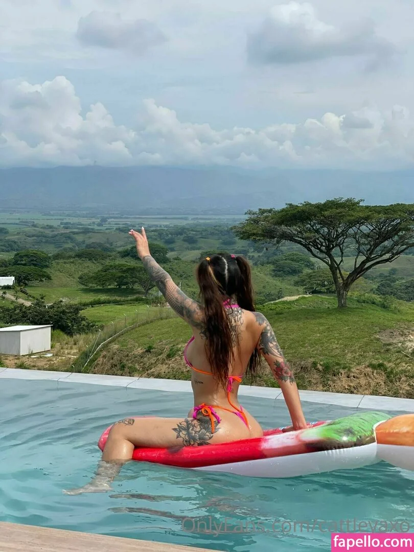 cattleyaxo Onlyfans Photo Gallery 