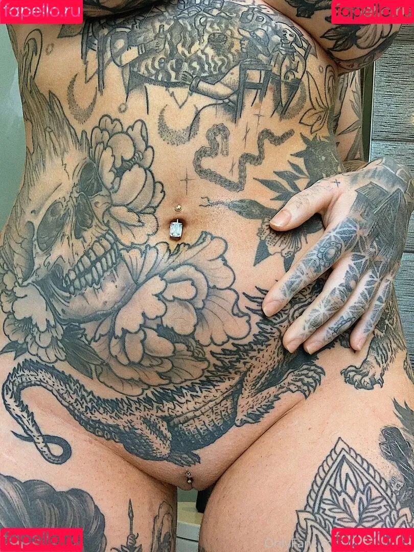 c4llie Onlyfans Photo Gallery 