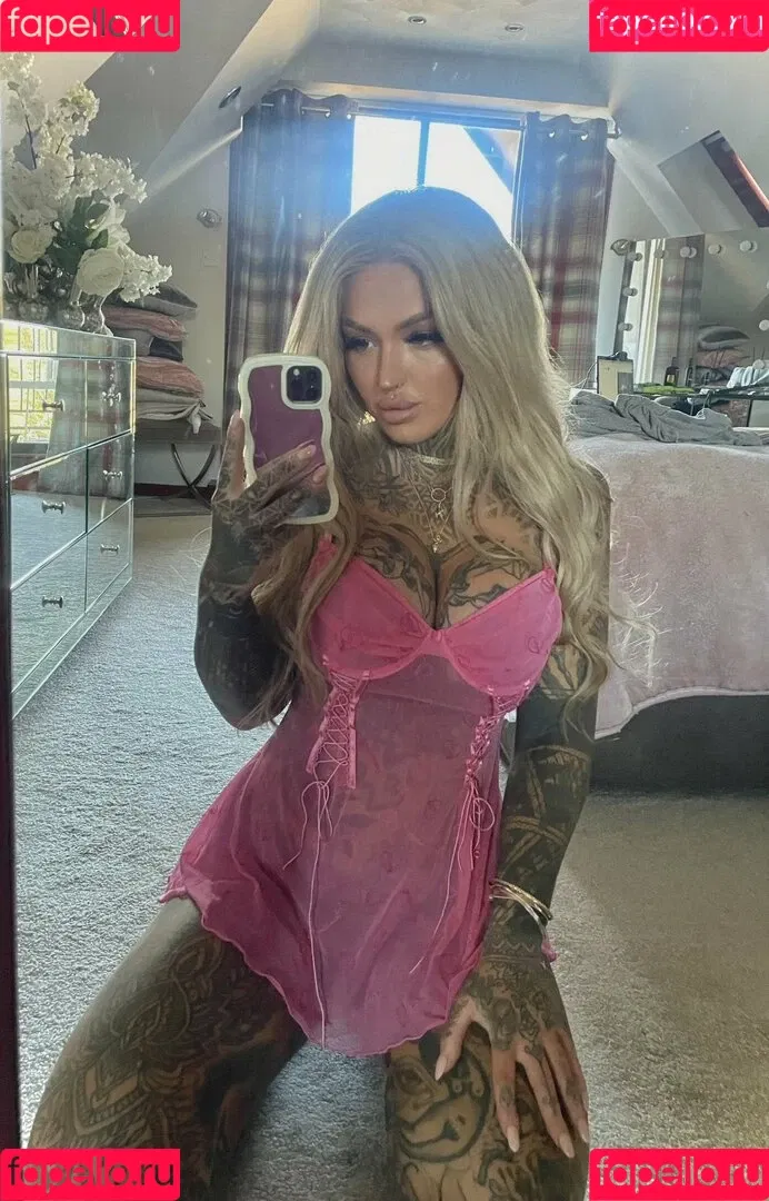 c4llie Onlyfans Photo Gallery 