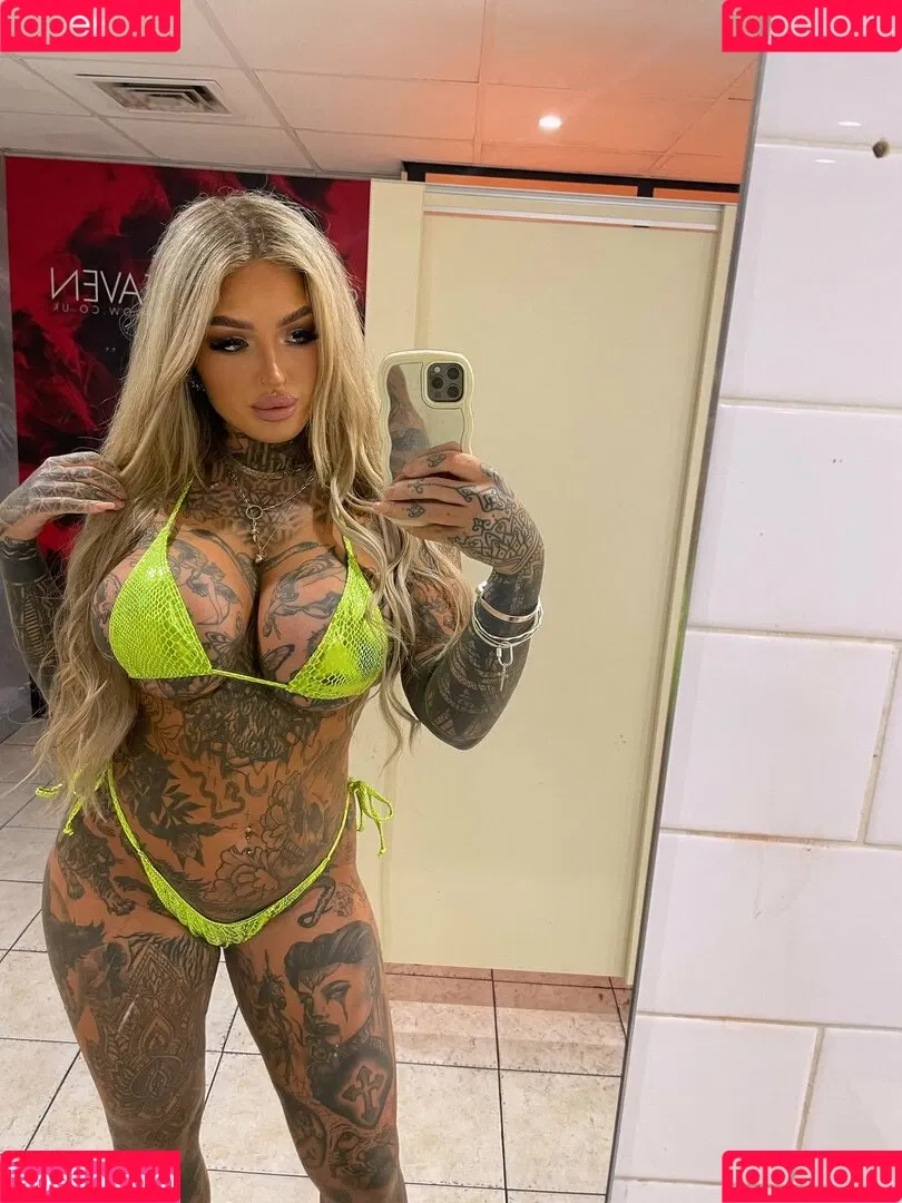 c4llie Onlyfans Photo Gallery 