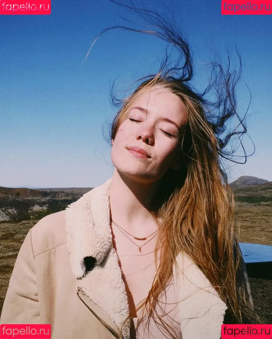 Berta Andrea Snædal Onlyfans Photo Gallery 