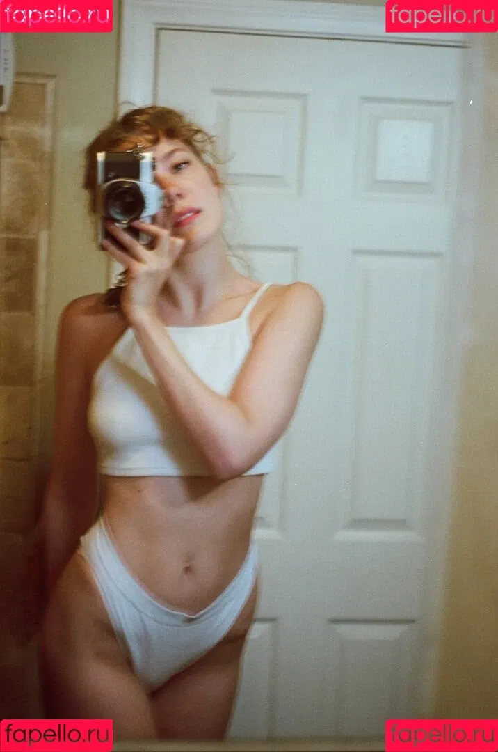 Berta Andrea Snædal Onlyfans Photo Gallery 