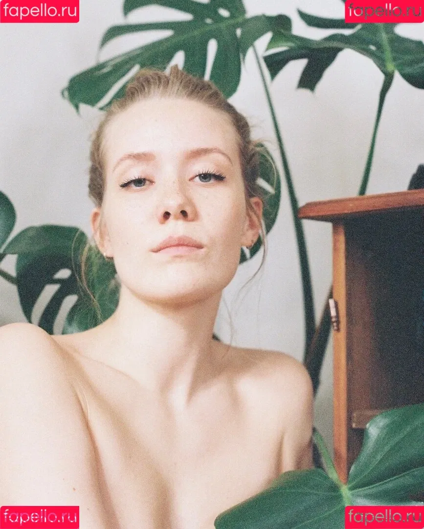 Berta Andrea Snædal Onlyfans Photo Gallery 