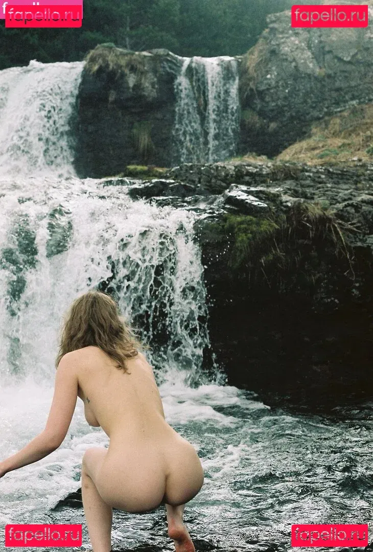 Berta Andrea Snædal Onlyfans Photo Gallery 