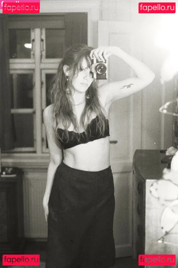 Berta Andrea Snædal Onlyfans Photo Gallery 