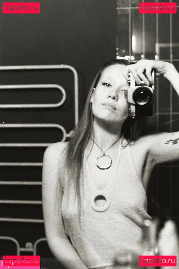 Berta Andrea Snædal Onlyfans Photo Gallery 