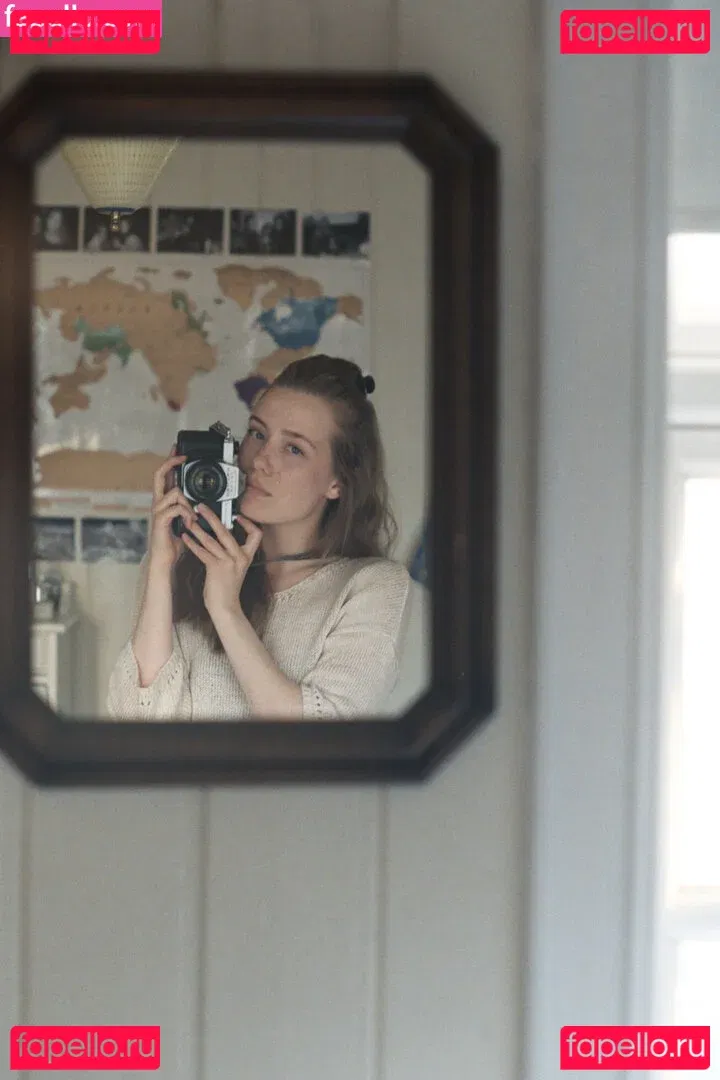 Berta Andrea Snædal Onlyfans Photo Gallery 