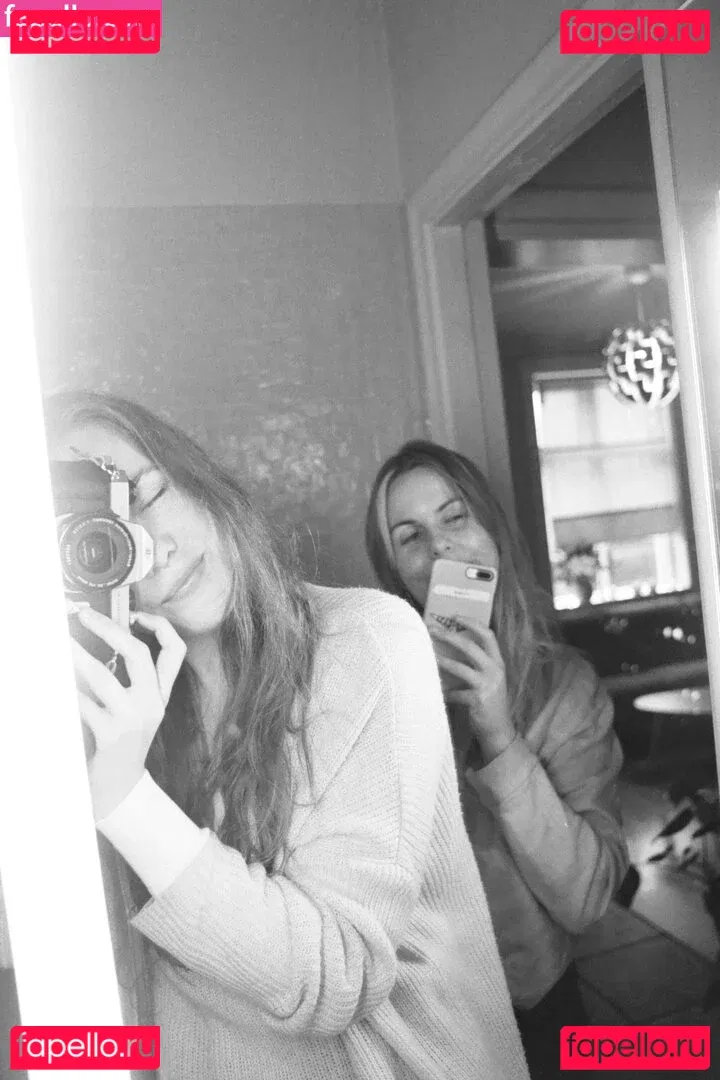 Berta Andrea Snædal Onlyfans Photo Gallery 