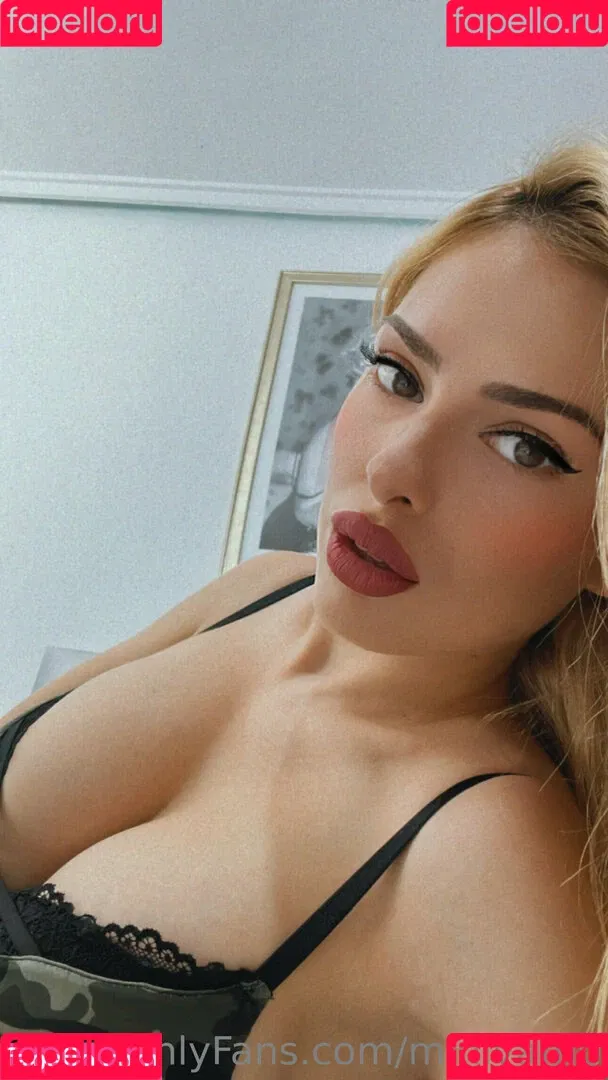 minivamp Onlyfans Photo Gallery 