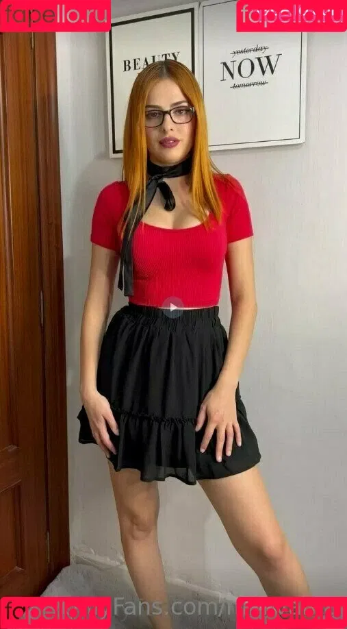 minivamp Onlyfans Photo Gallery 