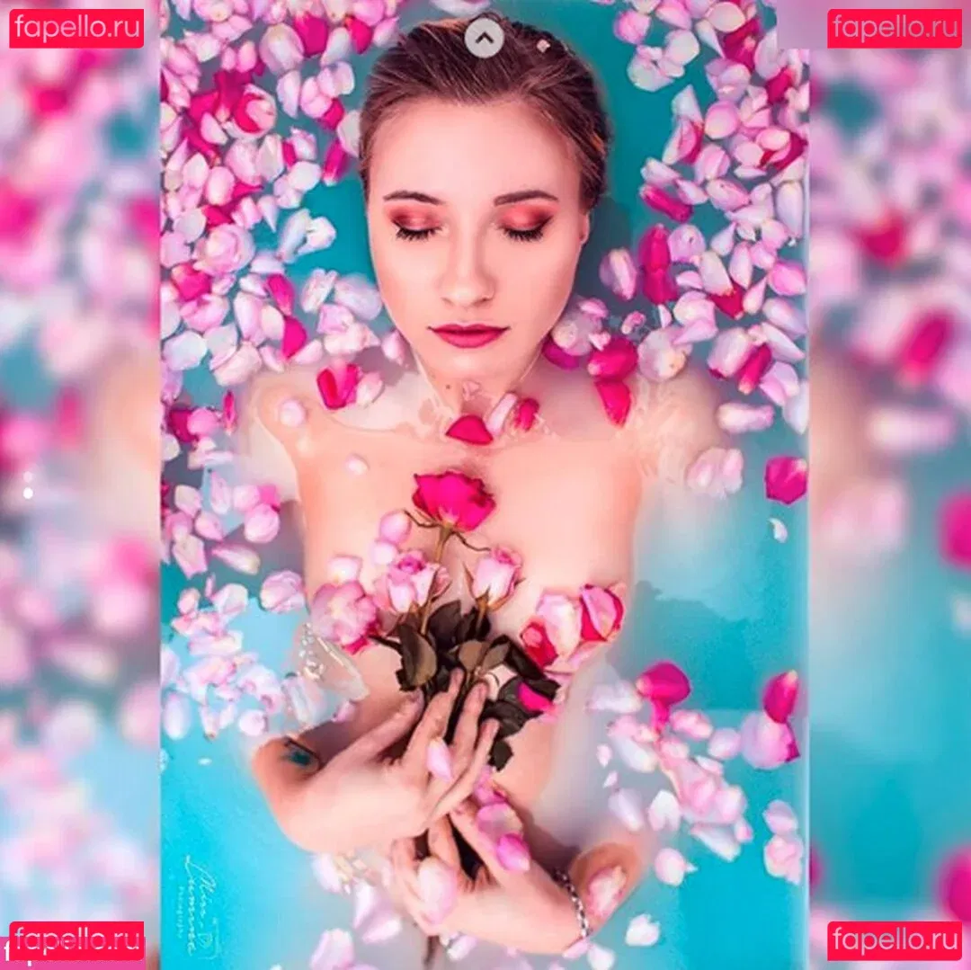 Rikku Tsukiyomi Onlyfans Photo Gallery 