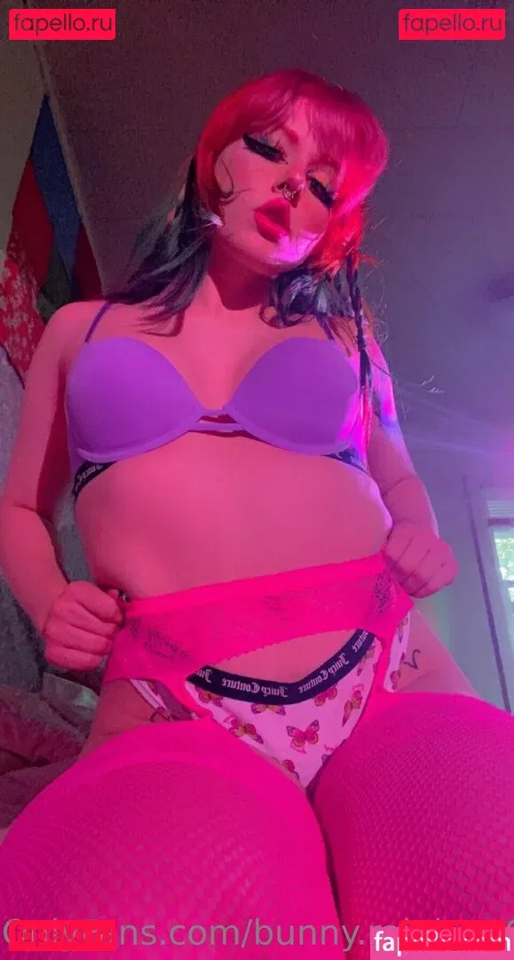 bunny.rainbow69 Onlyfans Photo Gallery 