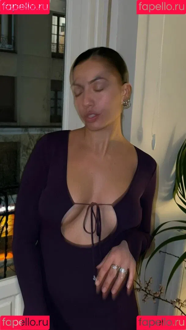Maria Mood Onlyfans Photo Gallery 
