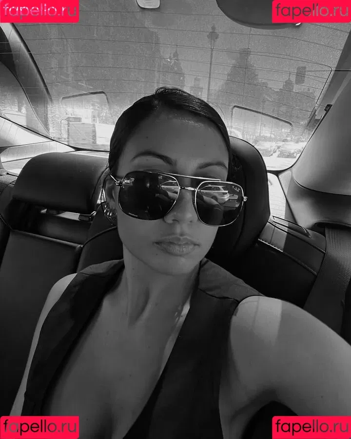 Maria Mood Onlyfans Photo Gallery 