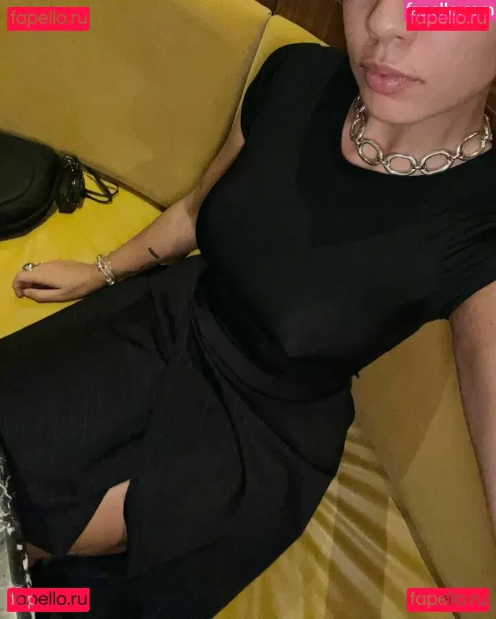 Maria Mood Onlyfans Photo Gallery 