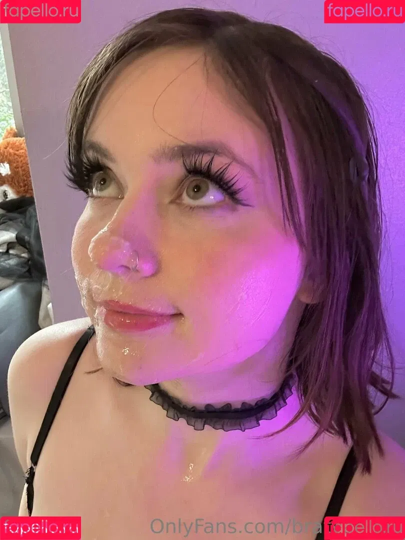 bratvanna3 Onlyfans Photo Gallery 