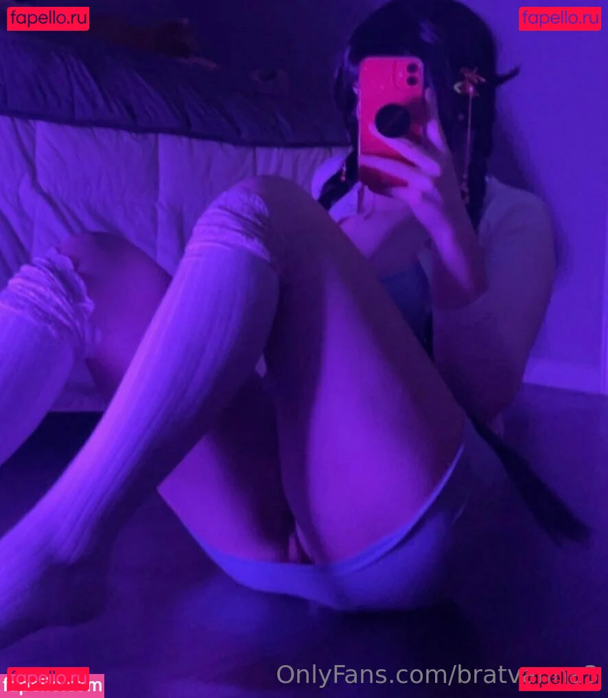 bratvanna3 Onlyfans Photo Gallery 