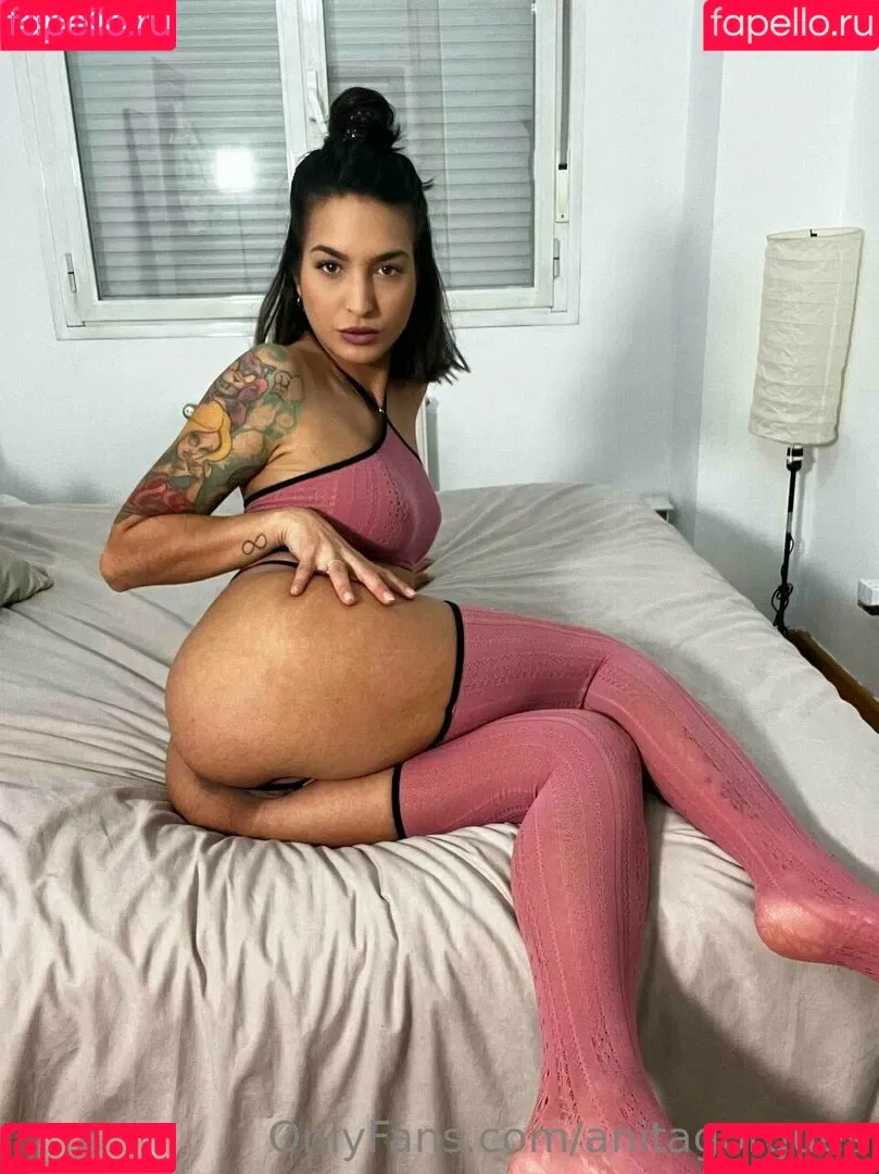 anitagorgues Onlyfans Photo Gallery 