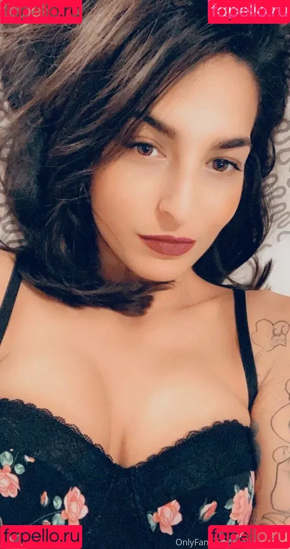 anitagorgues Onlyfans Photo Gallery 