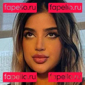 OMGLove Onlyfans Photo Gallery 