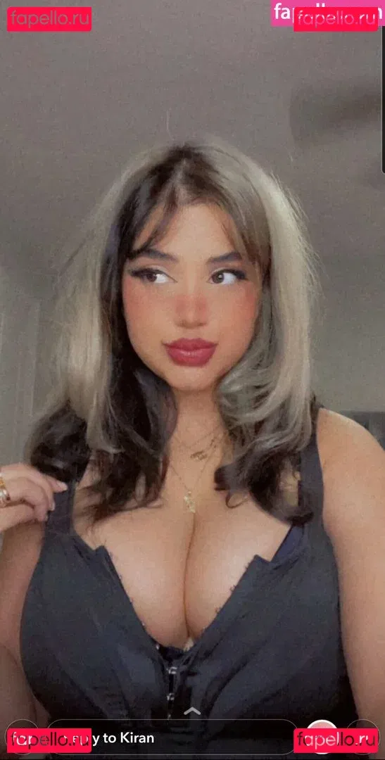 OMGLove Onlyfans Photo Gallery 