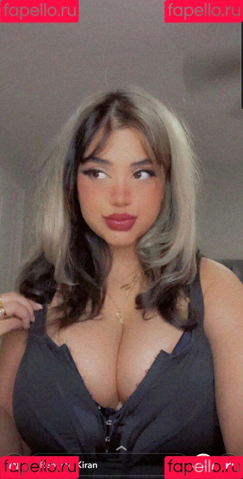 OMGLove Onlyfans Photo Gallery 