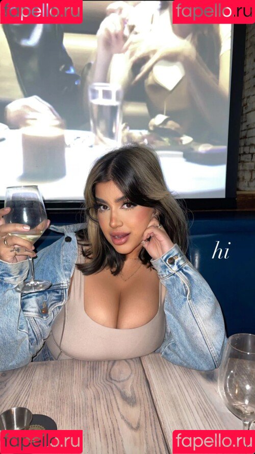 OMGLove Onlyfans Photo Gallery 