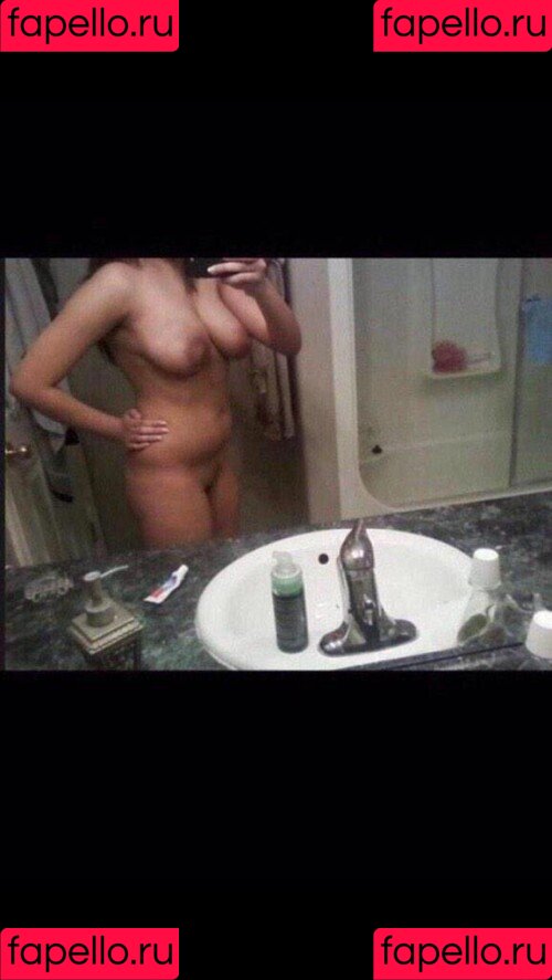 OMGLove Onlyfans Photo Gallery 