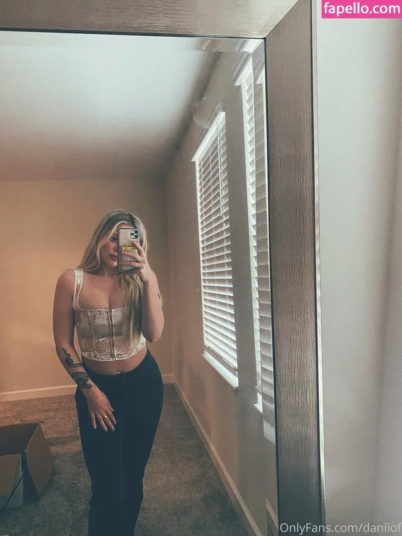 daniiof Onlyfans Photo Gallery 