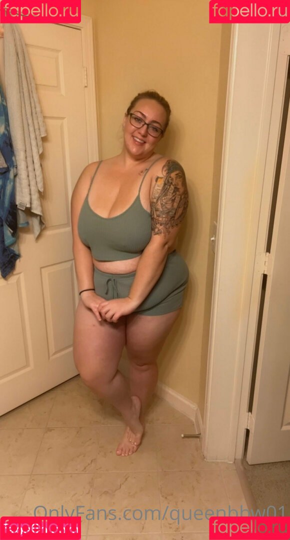 queenbbw01 Onlyfans Photo Gallery 