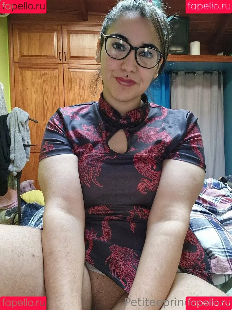 petiteeprincessfree Onlyfans Photo Gallery 