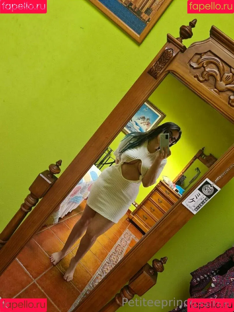 petiteeprincessfree Onlyfans Photo Gallery 