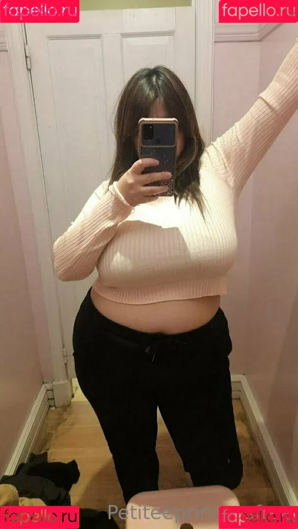 petiteeprincessfree Onlyfans Photo Gallery 