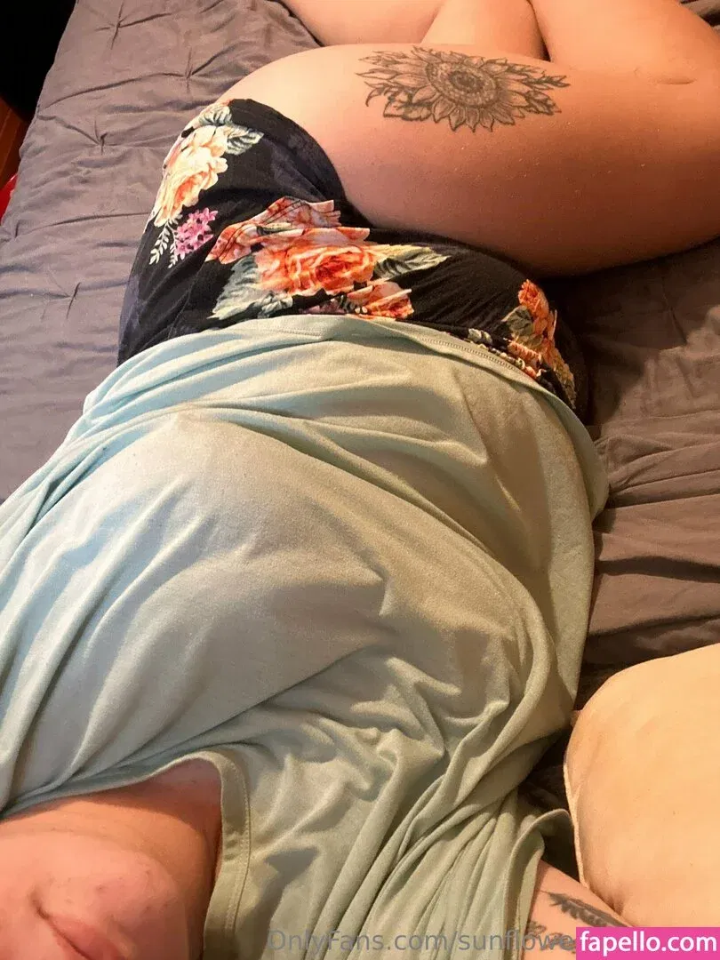 sunflowerbabe2297 Onlyfans Photo Gallery 