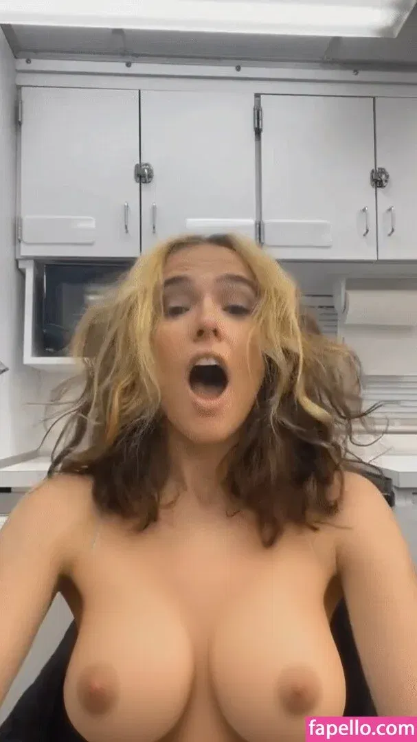 AI Generated Girls Onlyfans Photo Gallery 