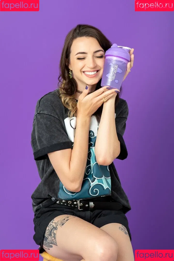 Gibi Asmr Onlyfans Photo Gallery 