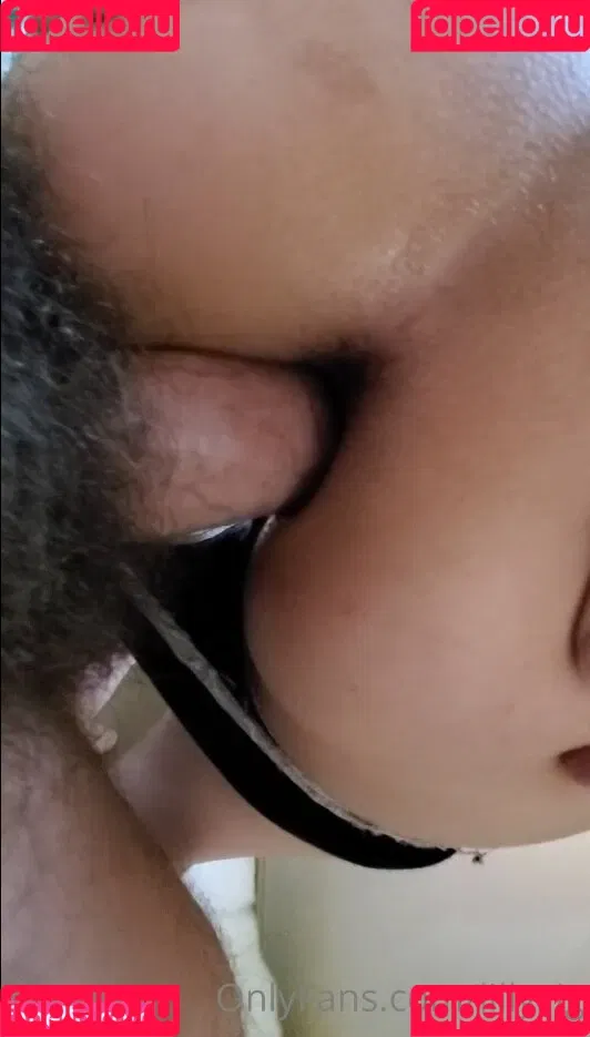 LillyVig Onlyfans Photo Gallery 