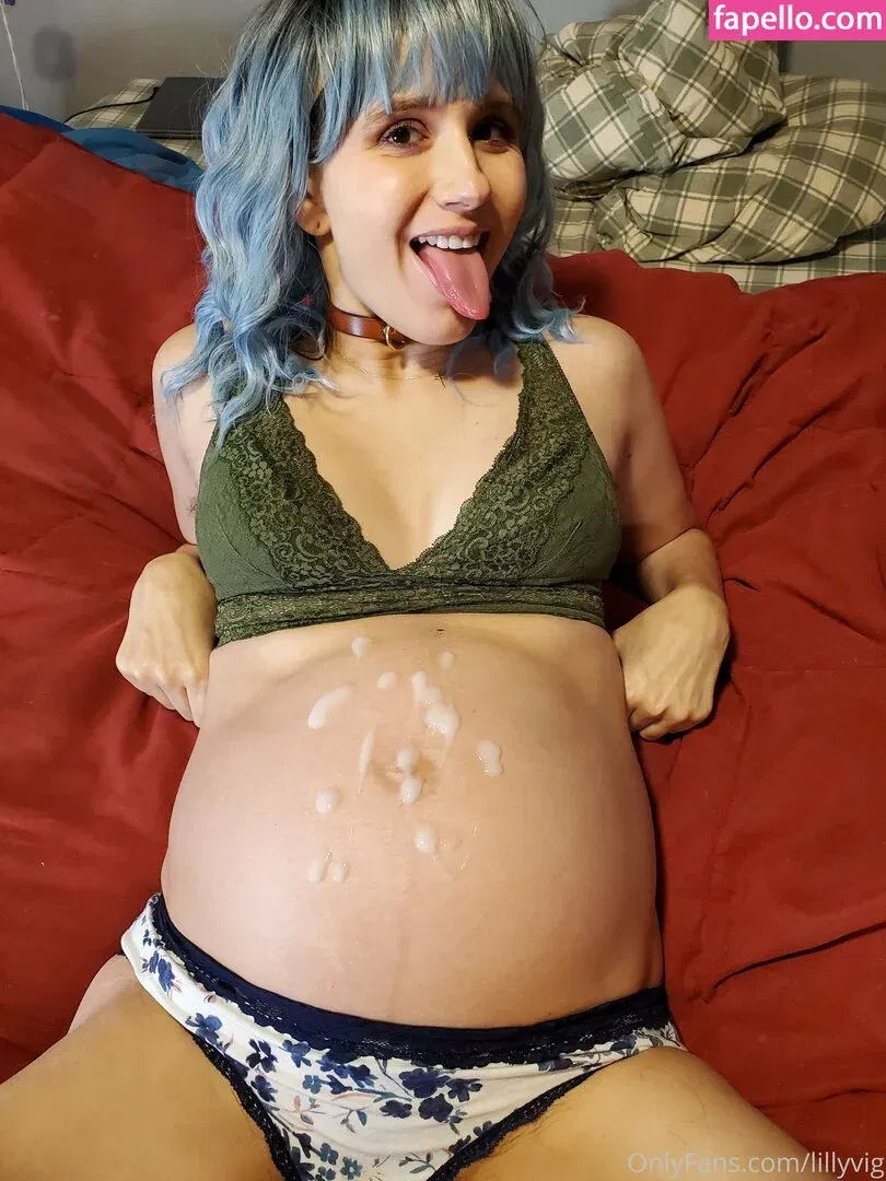 LillyVig Onlyfans Photo Gallery 