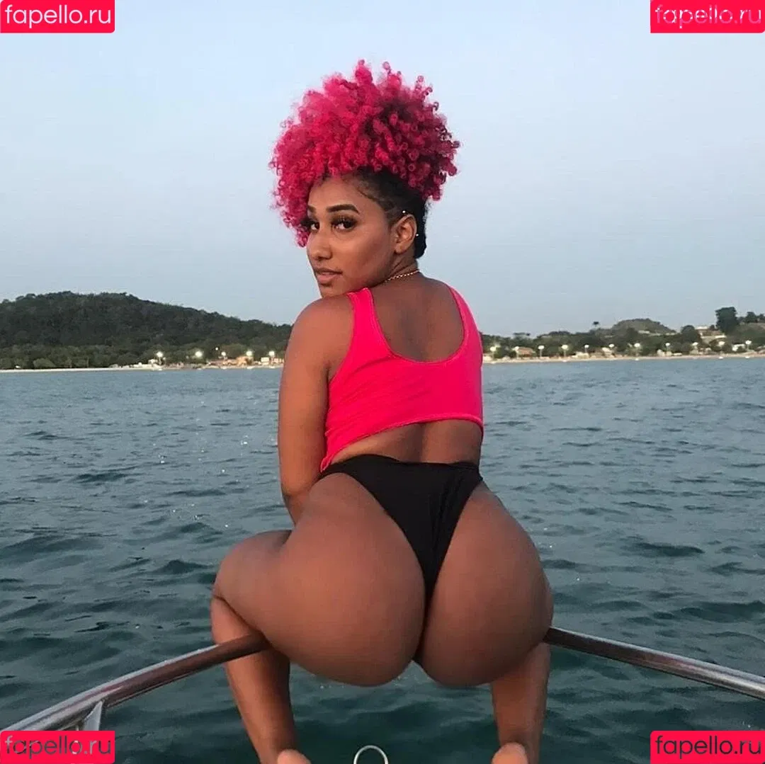 Rayanne Teles Onlyfans Photo Gallery 